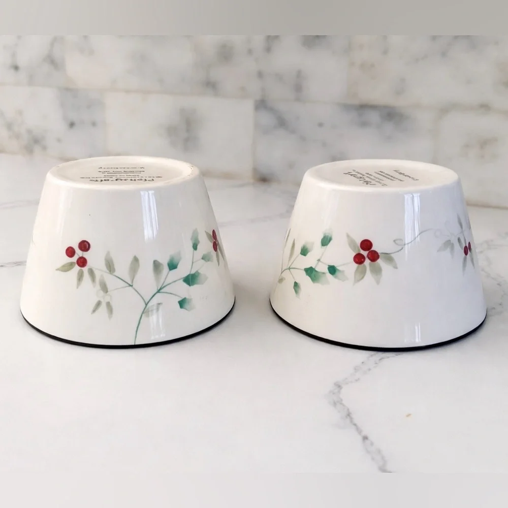 Pfaltzgraff Winterberry 3.5” Sauce Bowls Christmas White Holly Berry Lot of 2